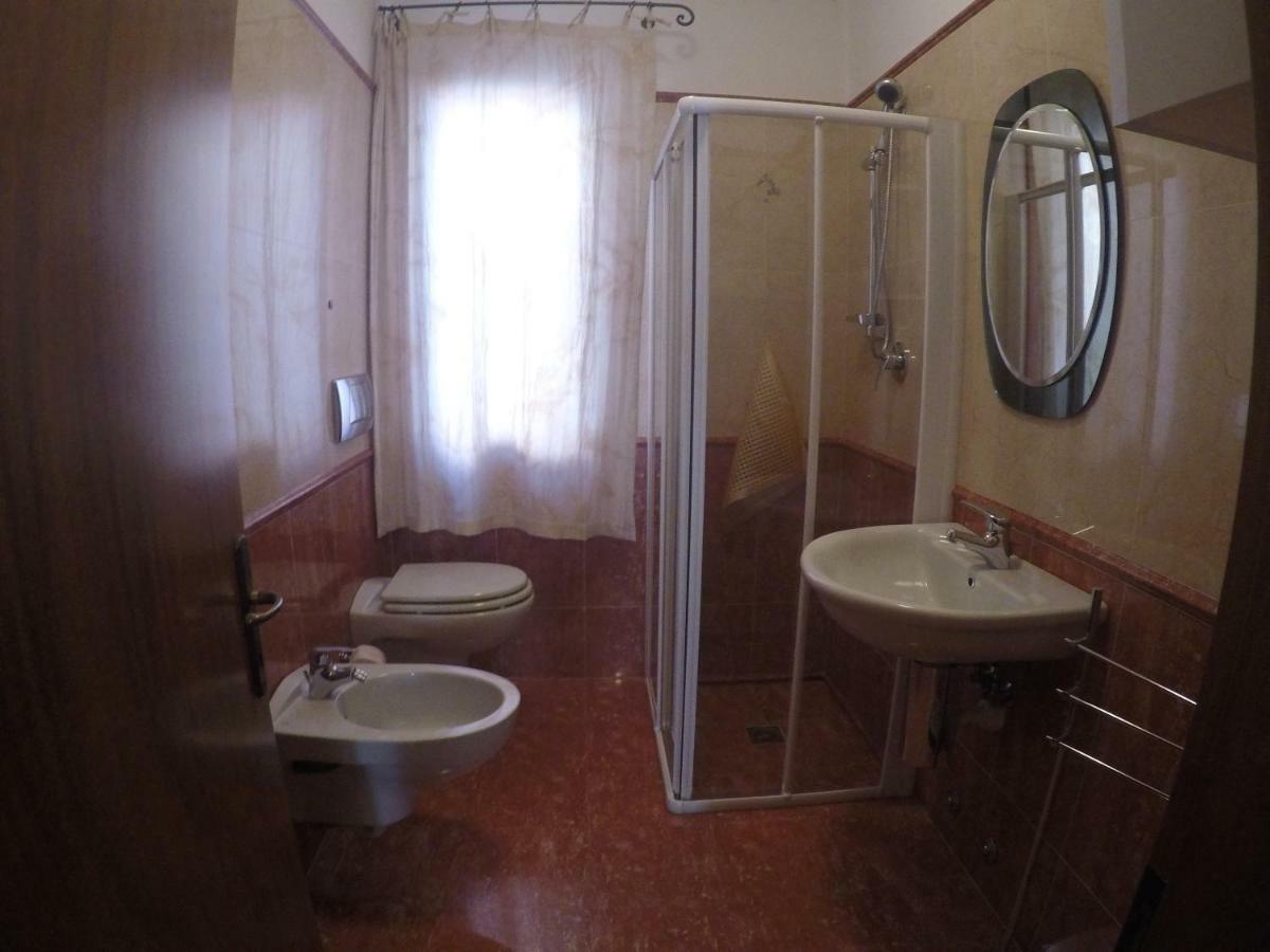 Casa Cornaro - Agenzia Cocal Apartman Caorle Kültér fotó